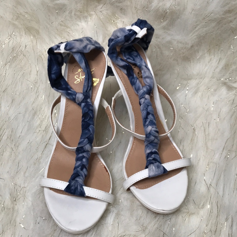 Colin Stuart White Heels with Blue Straps